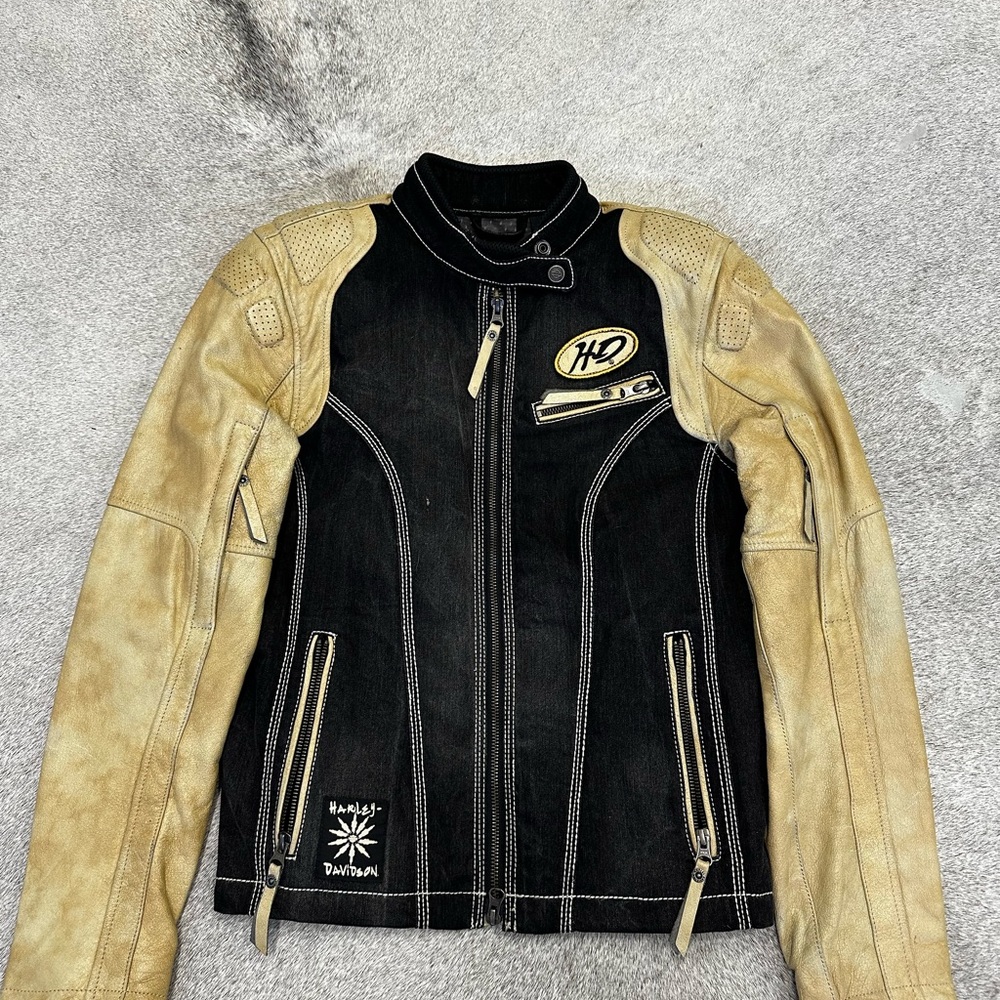 Harley-Davidson Women's Black and Tan Leather Jacket